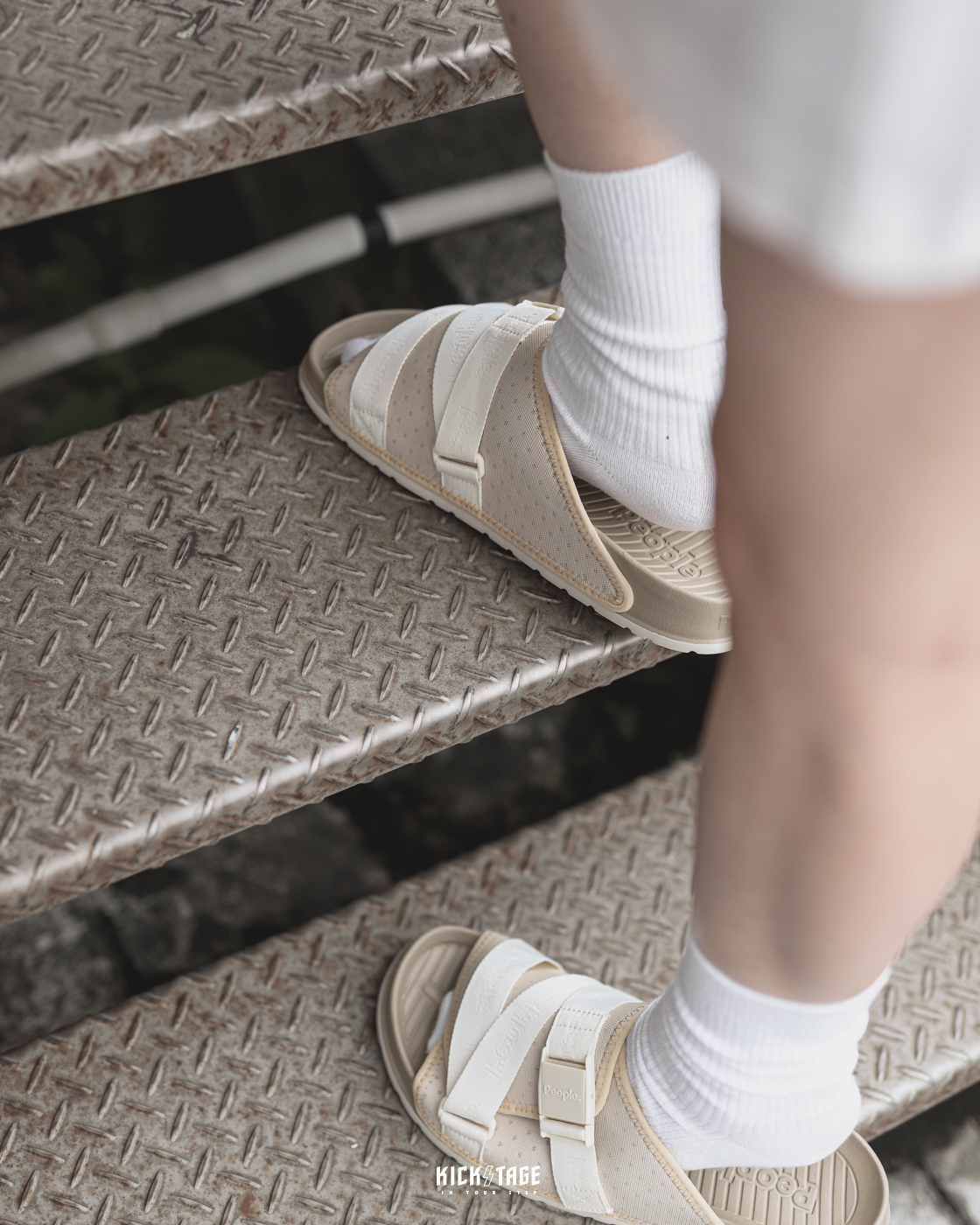 [售出無退換]PEOPLE LENNON CHILLER DEUCE 奶茶/白織帶 奶白/黑織帶 串標 尼龍織帶 可調式 內刷絨 懶人鞋 拖鞋【NC04V3T】