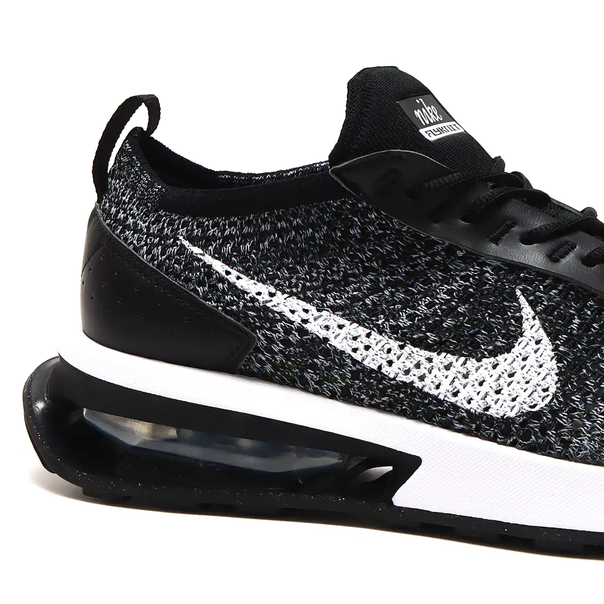 nike air max oreo flyknit