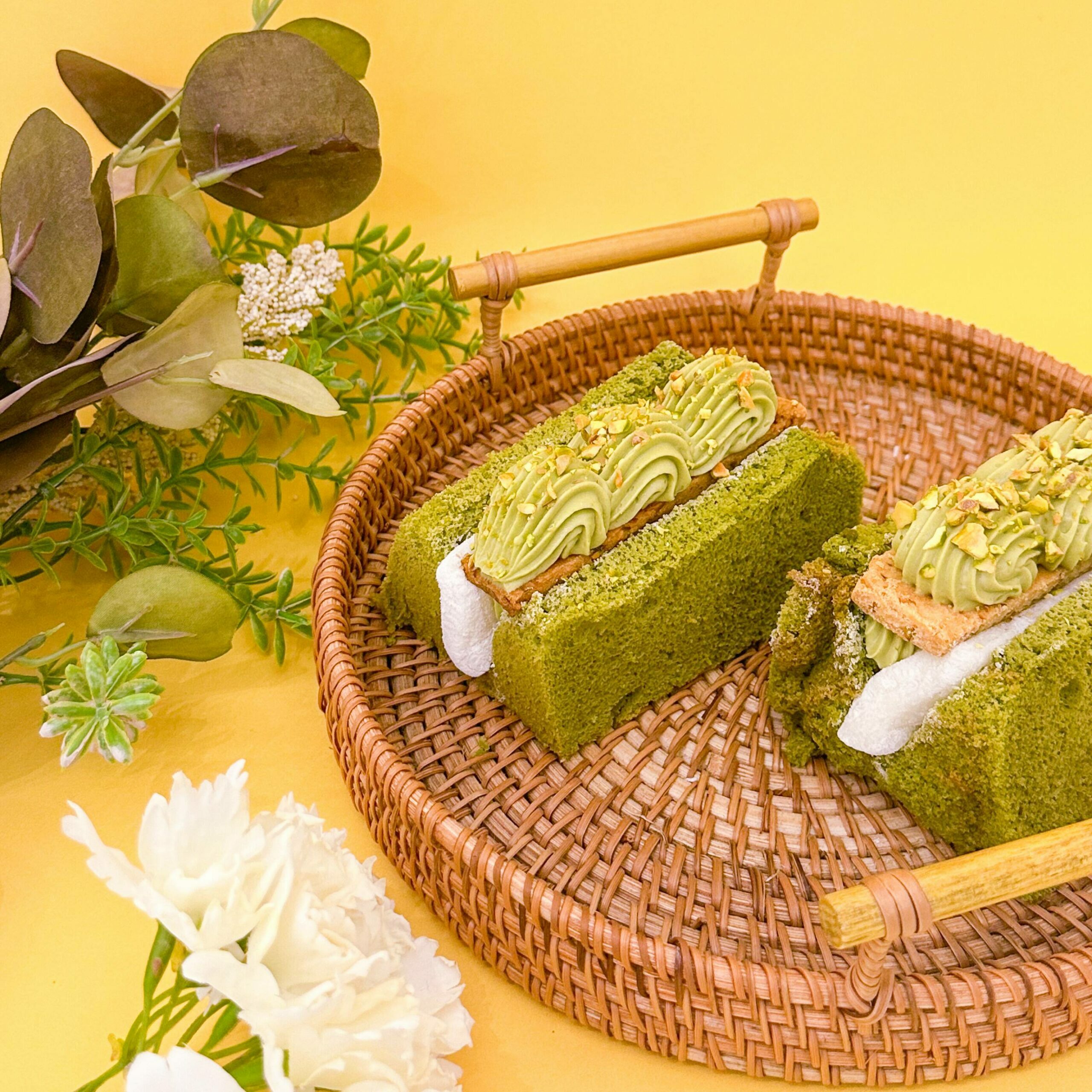 TRIPLE PISTACHIO CHEESECAKE 6pcs