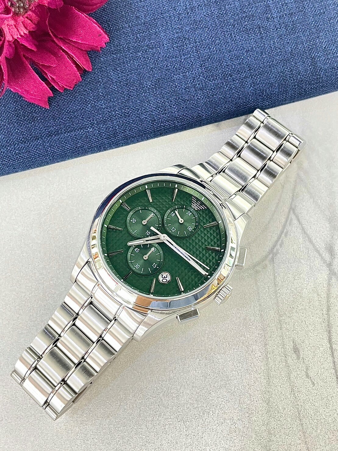 【EMPORIO ARMANI 亞曼尼】紳士經典綠面三眼不鏽鋼男錶 AR11529 42mm 現代鐘錶