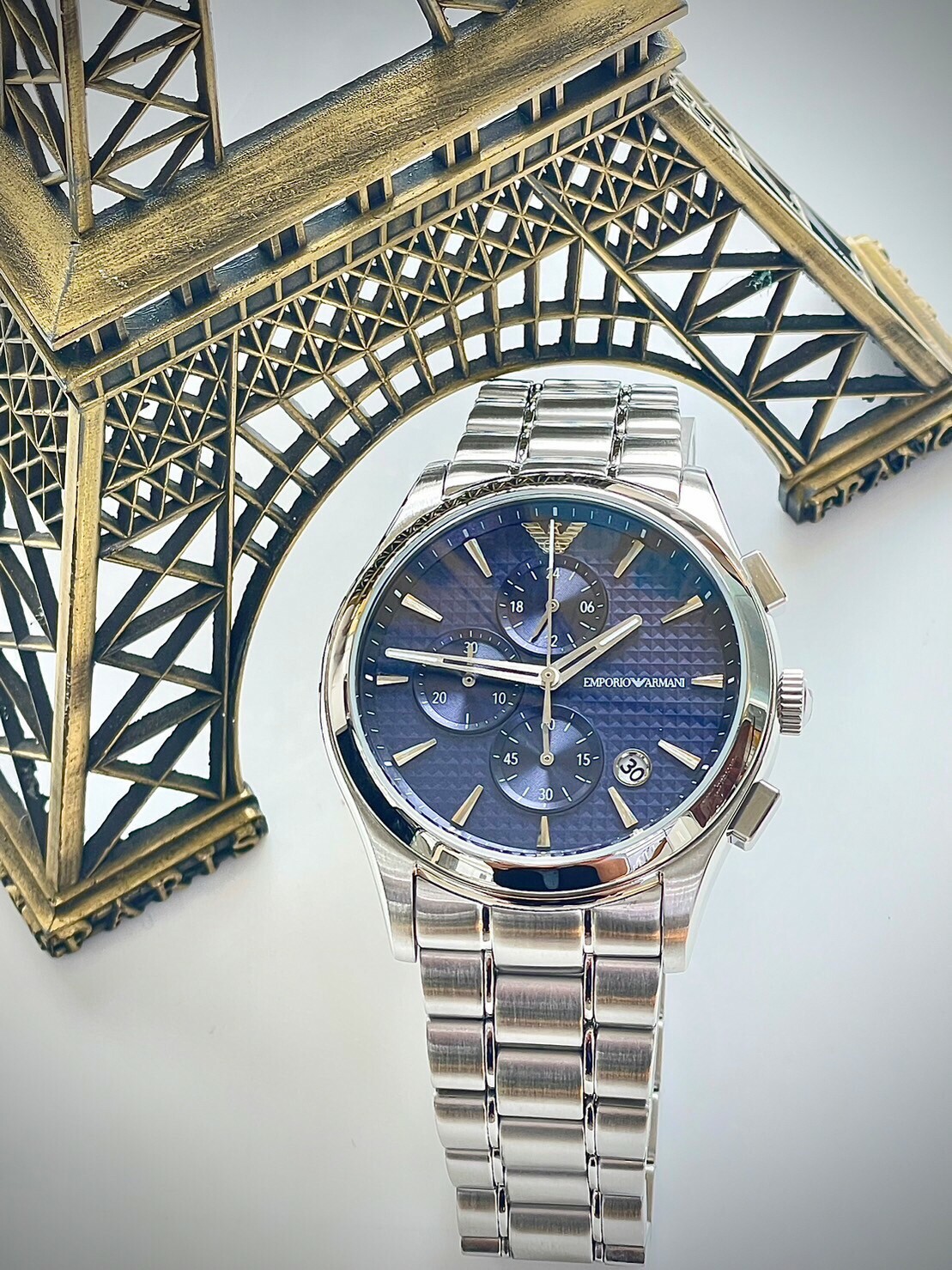 【EMPORIO ARMANI】AR11528 42mm Modern Watch