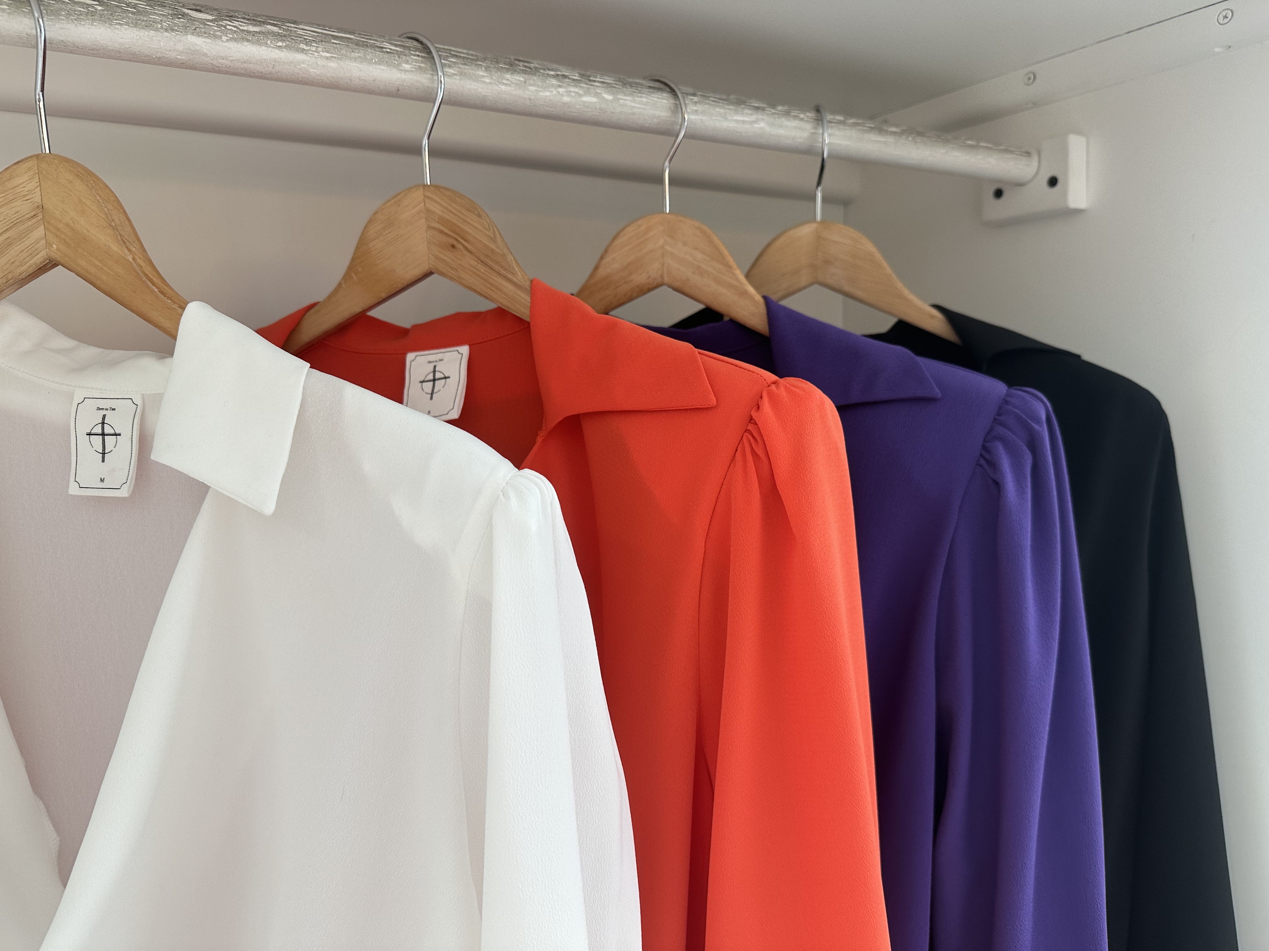 L/SLEEVE DROP NECK BLOUSE