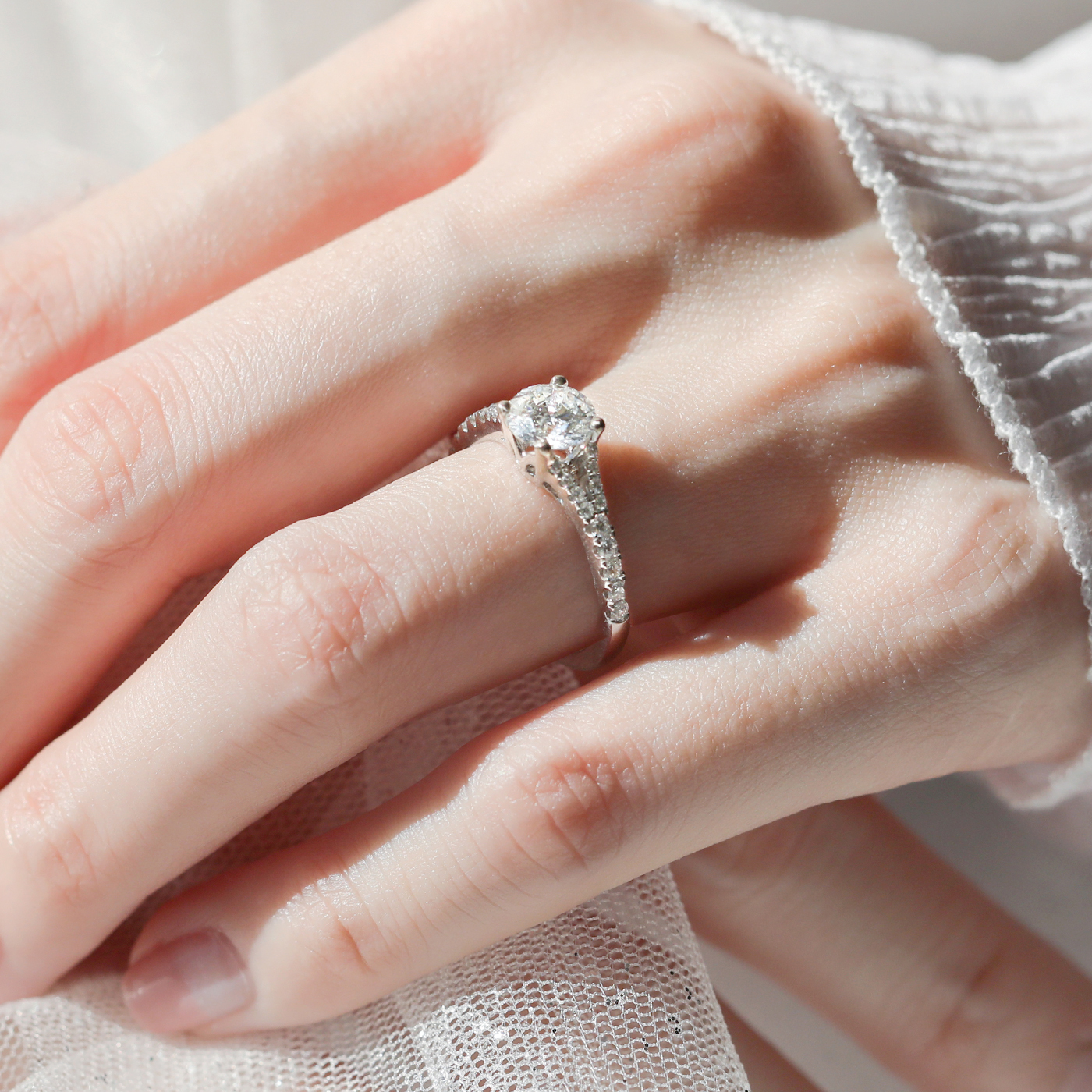 雪湖小徑 — GIA1克拉鑽石戒指