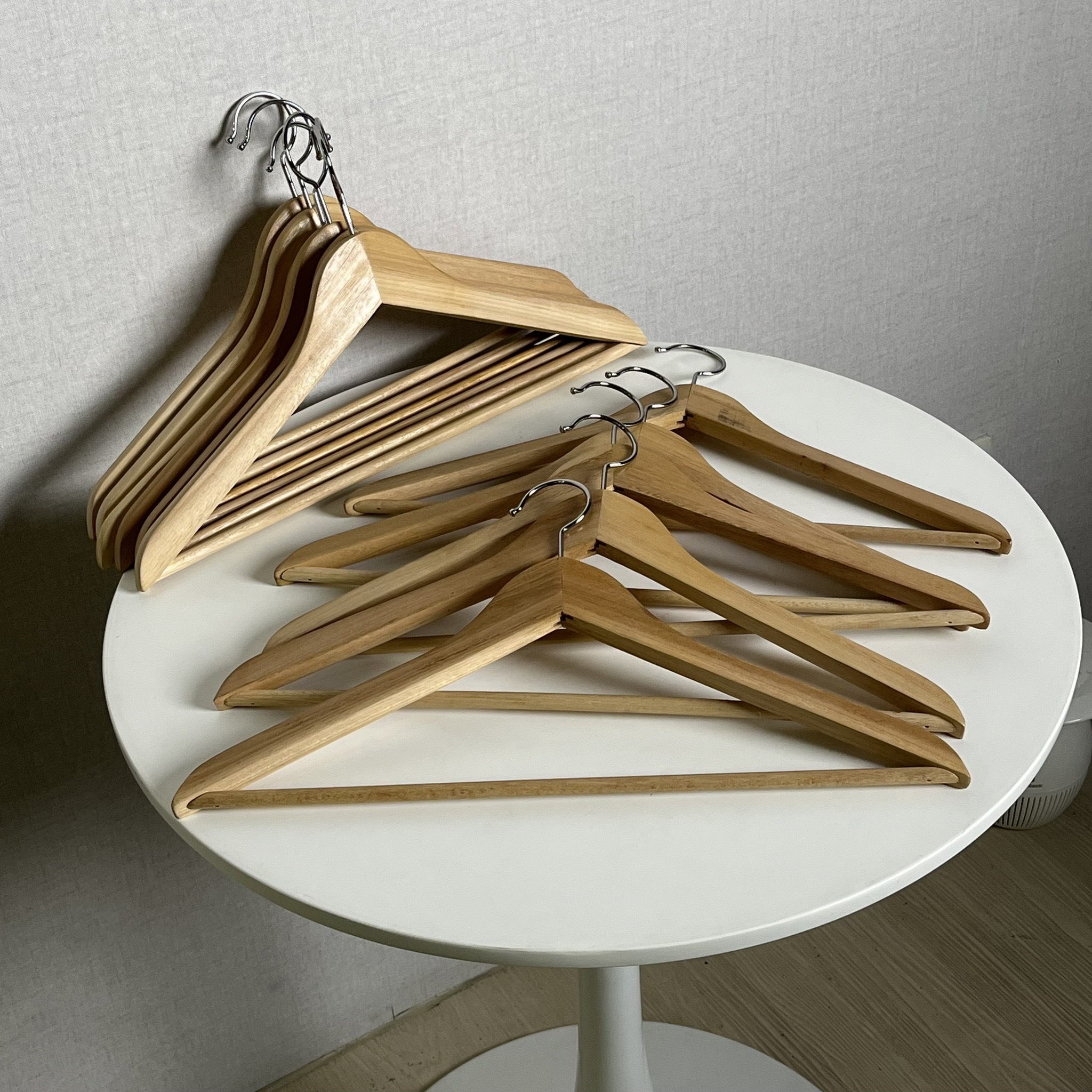 【AirRoom 店面改裝出清】『二手』 IKEA BUMERANG 木紋 舊衣架 7~8成新