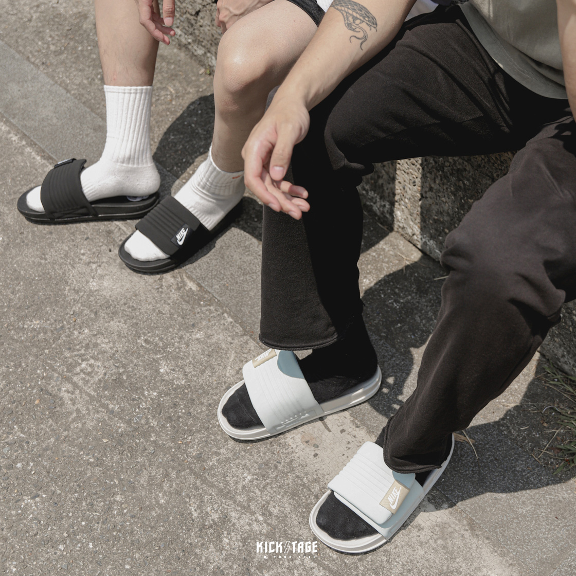 **特價商品售出不退換**男女鞋 NIKE OFFCOURT ADJUST 黑色 淺灰綠 輕便 軟Q底 麵包拖 海綿內裡 運動拖鞋【DQ9624】 25SALE