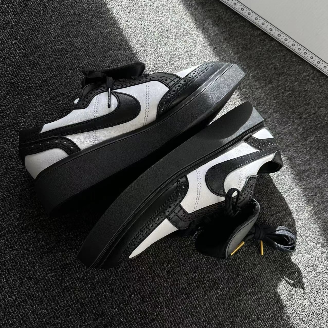 PEACEMINUSONE x NIKE KWONDO 1 🌼 權志龍GD 英倫風黑白雛菊/ 預購