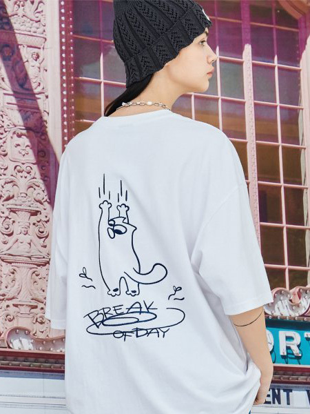 CPGN STUDIO Non-slip Embroidered T-Shirt