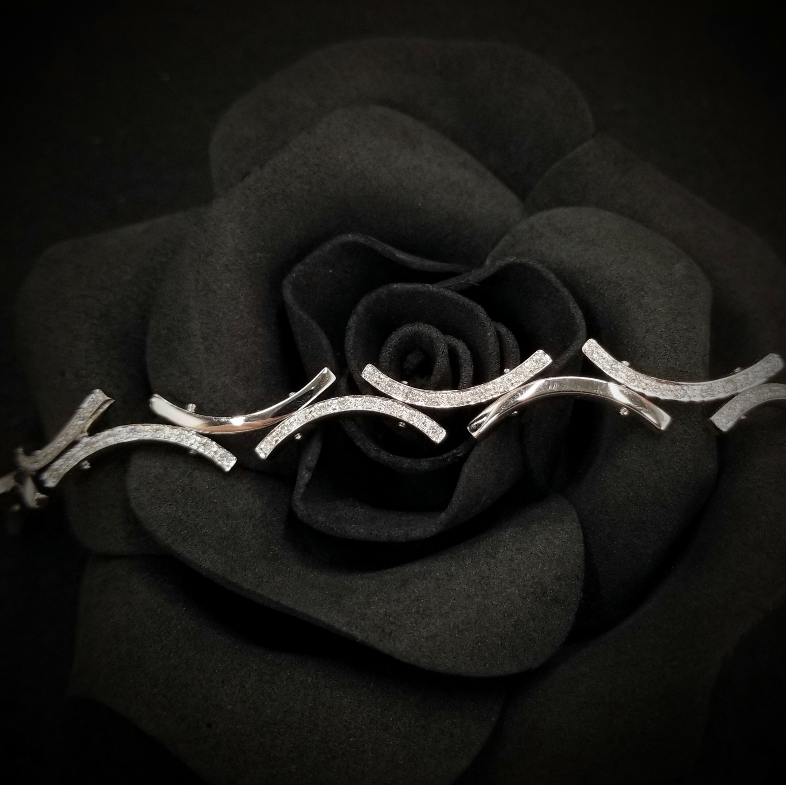 全新18K白金78份鑽石手鍊