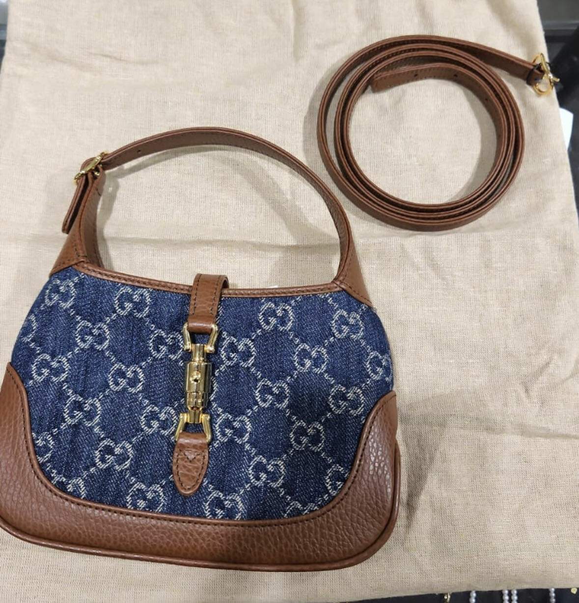 Gucci 藍色monograms駝色皮金扣迷你包 -M
