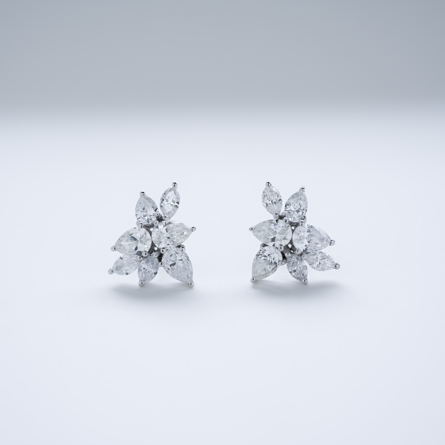18K Blossom Diamond Earring