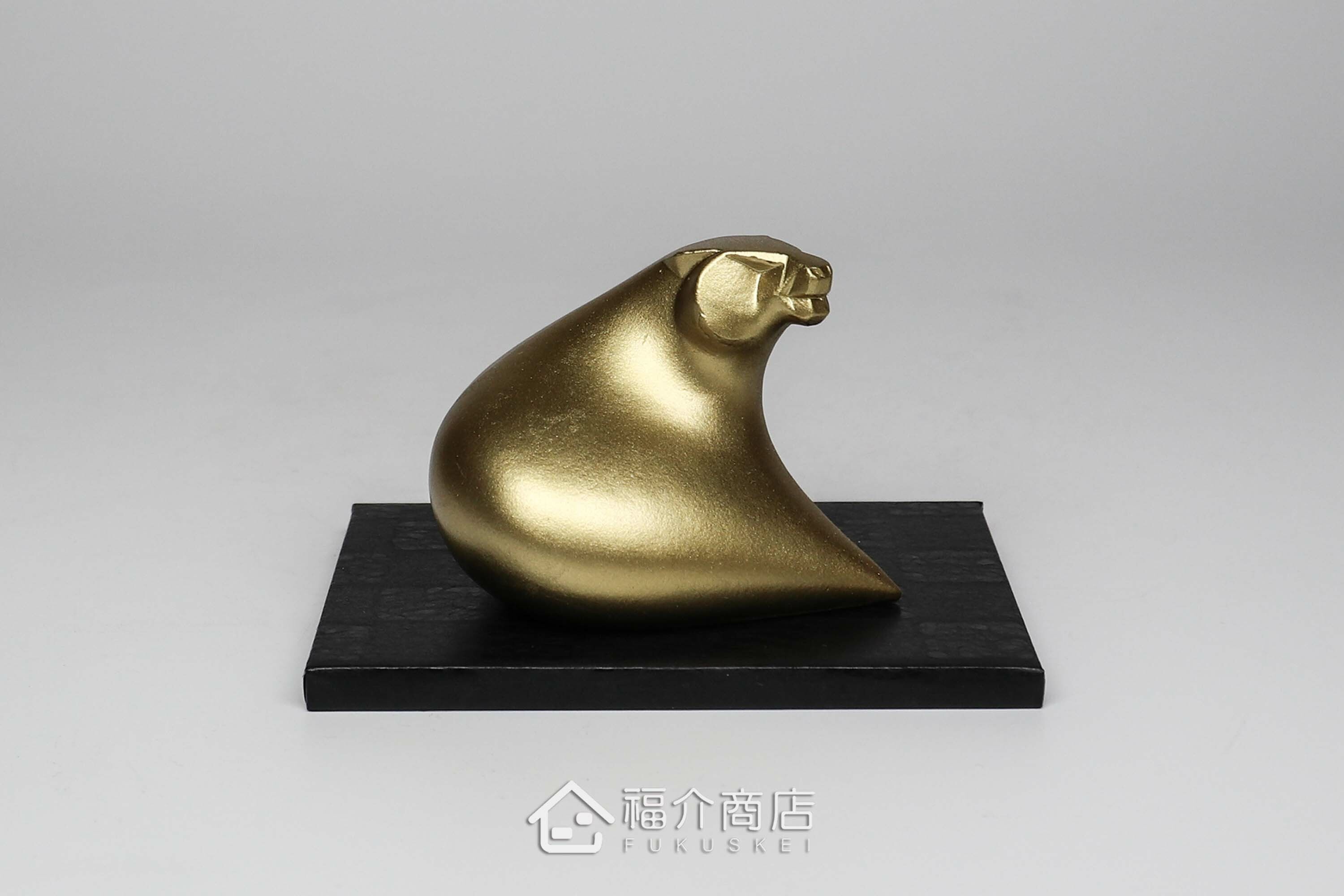 金色的十二生肖虎吉祥擺飾