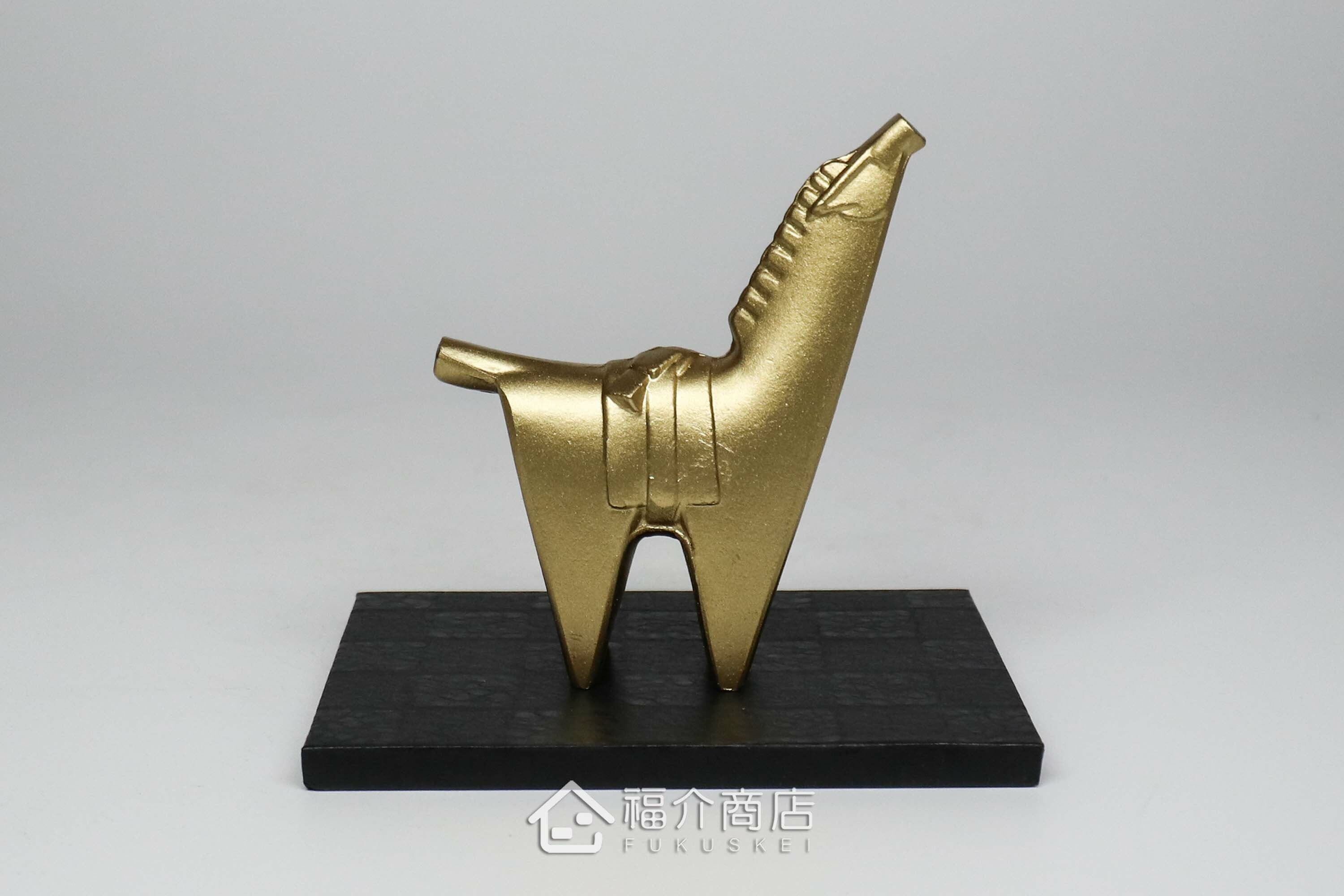 金色的十二生肖馬吉祥擺飾