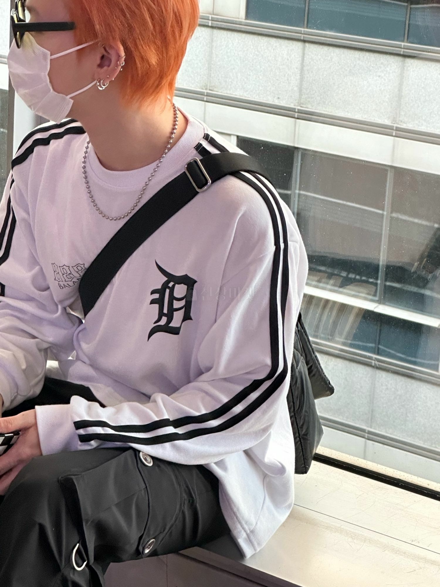 TE雙線條長袖T恤