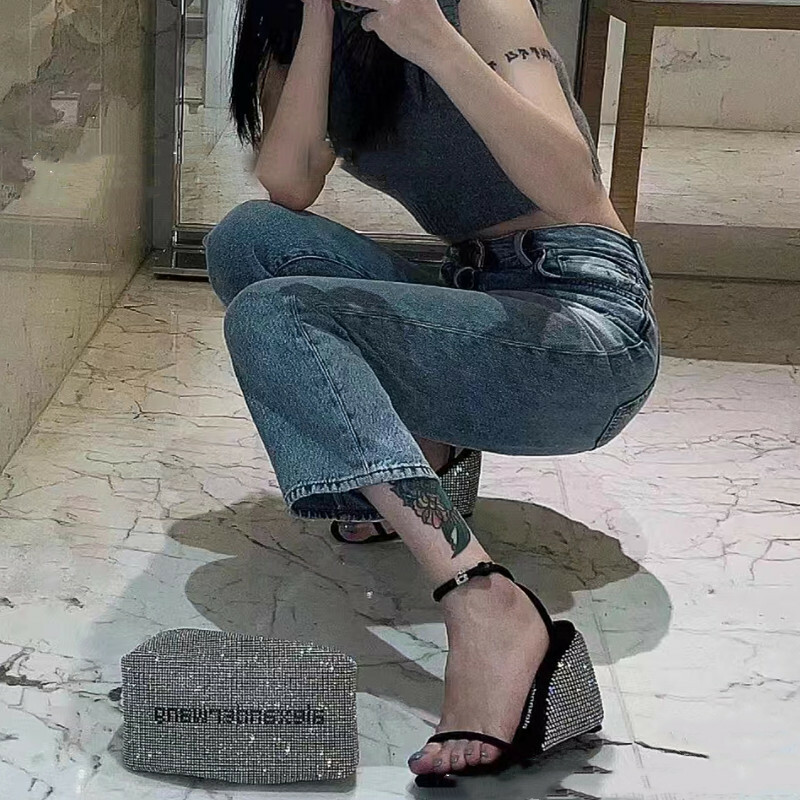 滿鑽楔型一字帶涼鞋(34-40)