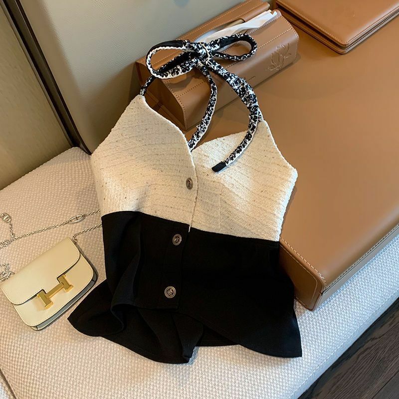 薄毛尼拚色 露背上衣