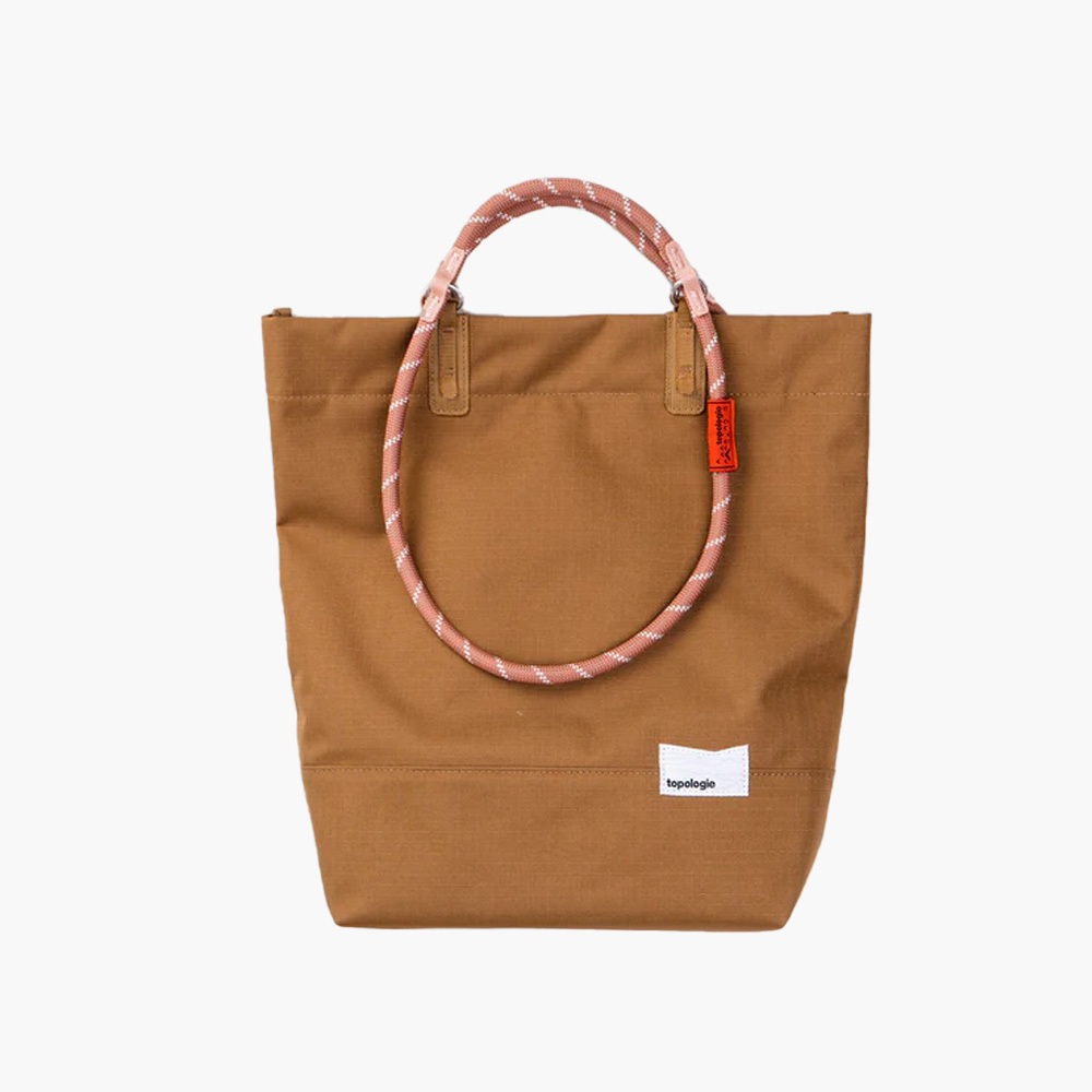 ほぼ未使用品⭐︎Topologie Loop Tote Topologie（トポロジー）の「Loop Tote ループトート【バッグ