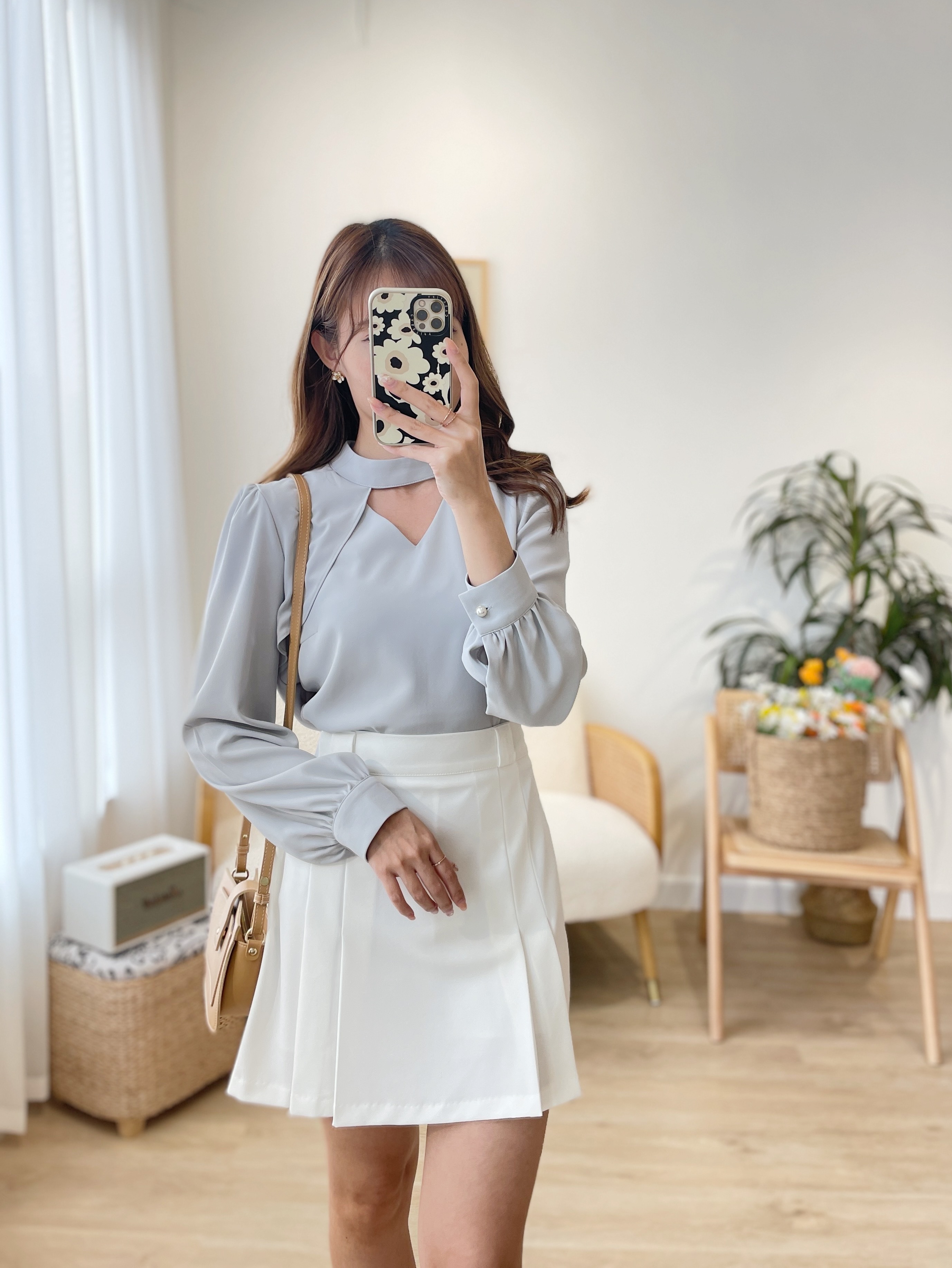 T635 Air Blue Cropped Out Blouse