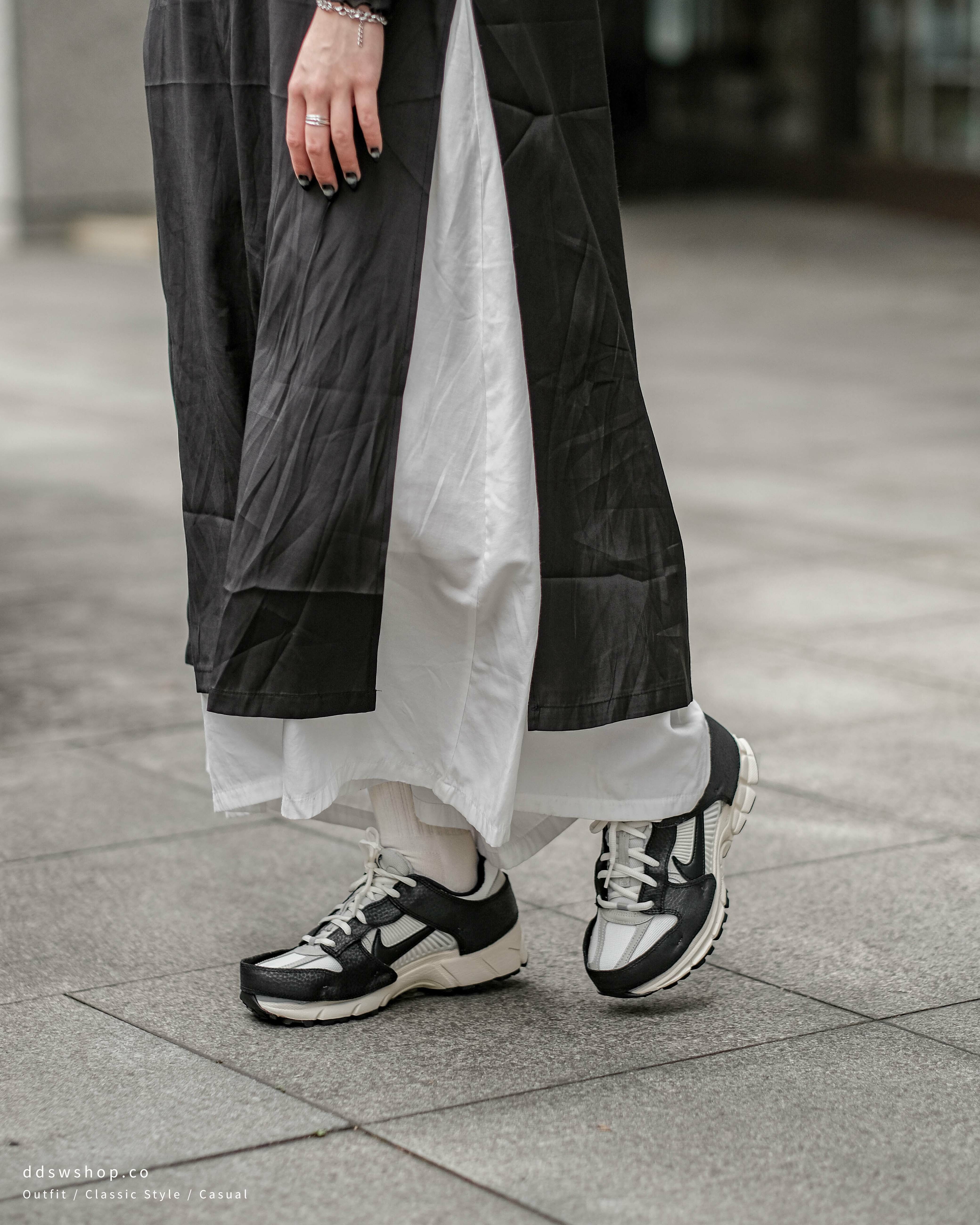 Nike Zoom Vomero 5 ''Timeless'' 復古 機能 暗夜白晝 熊貓 黑白 可拆帶 FJ5474-133