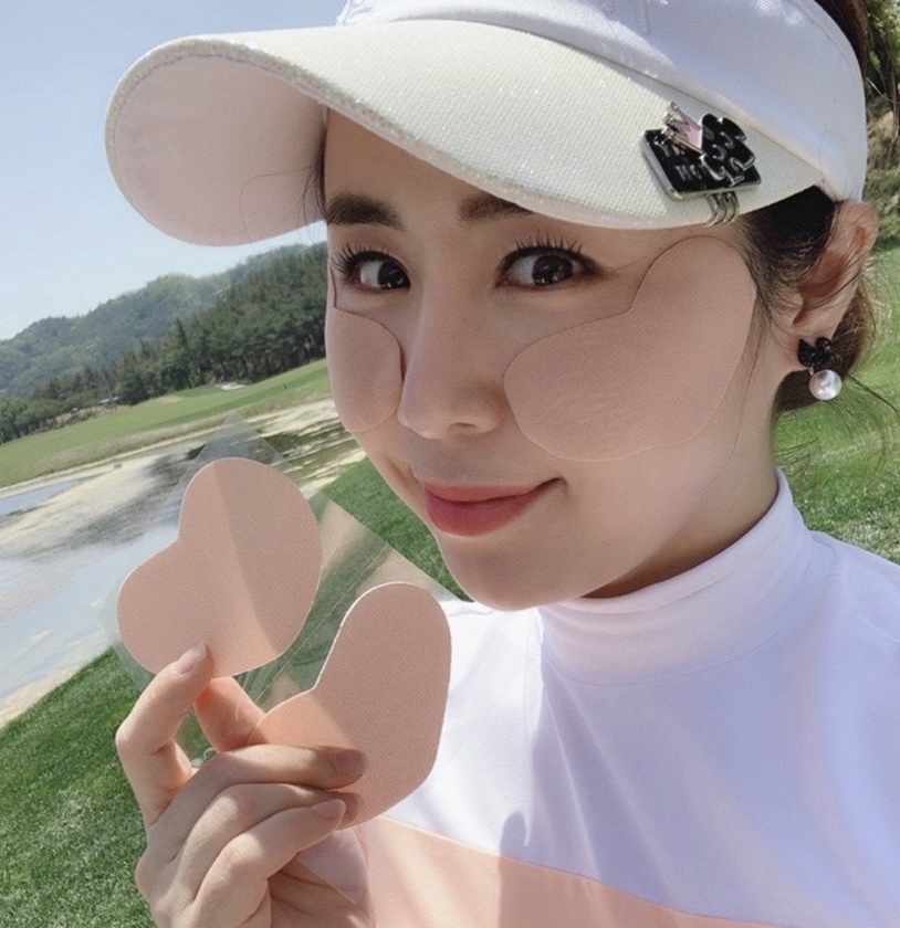 【現貨】單片試用包/韓流防曬聖品/防曬兼保濕保養「高爾夫戶外防曬果凍眼膜」面膜/人氣網紅推薦，韓國美妝知名品牌 KLPGA推薦(2片/1包裝）/#MWA1120048