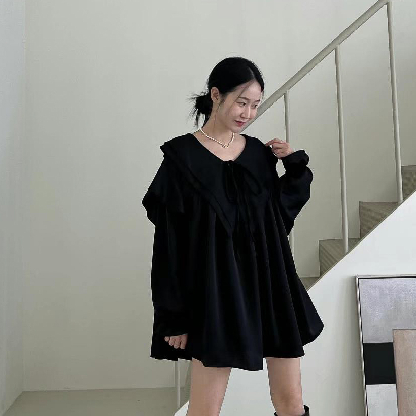 設計領邊寬袖短洋(黑)