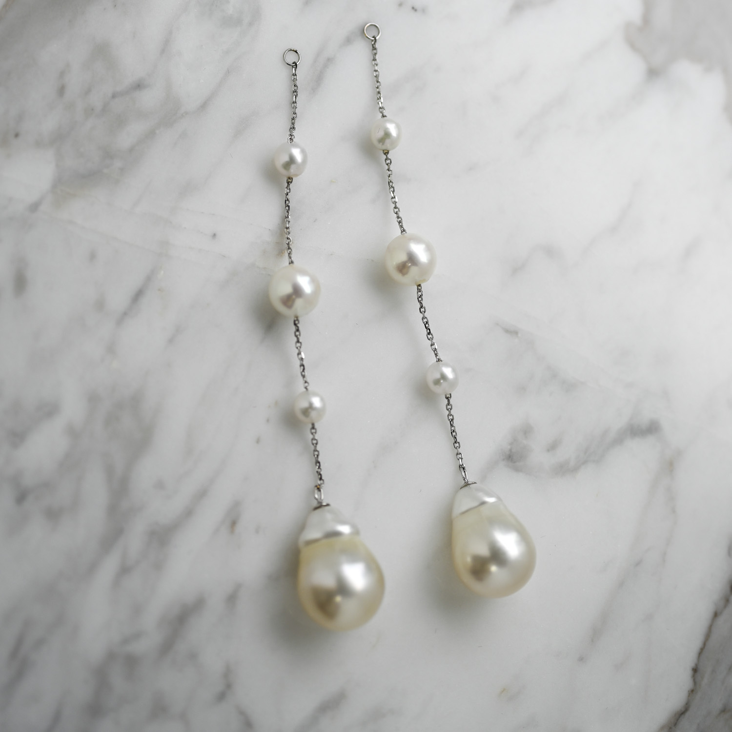 18K Baroque Dropping Pearl Earring