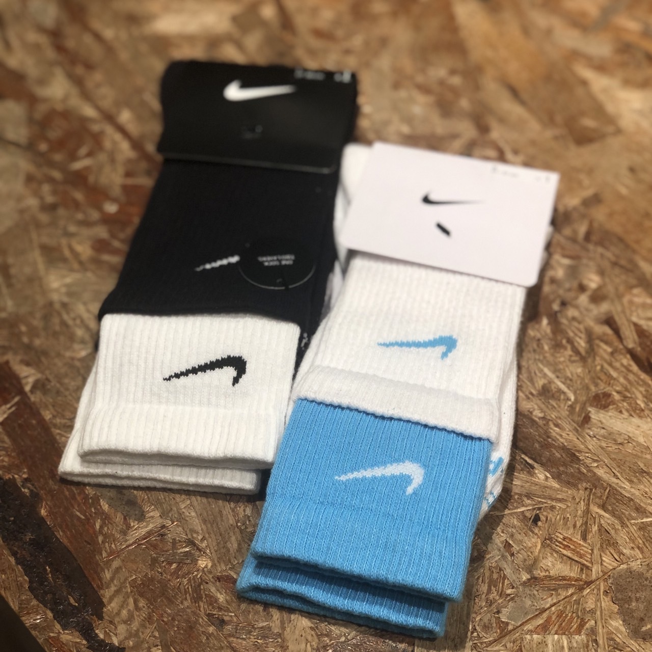 Nike Everyday Plus Cushioned 雙層雙色襪 DD2795