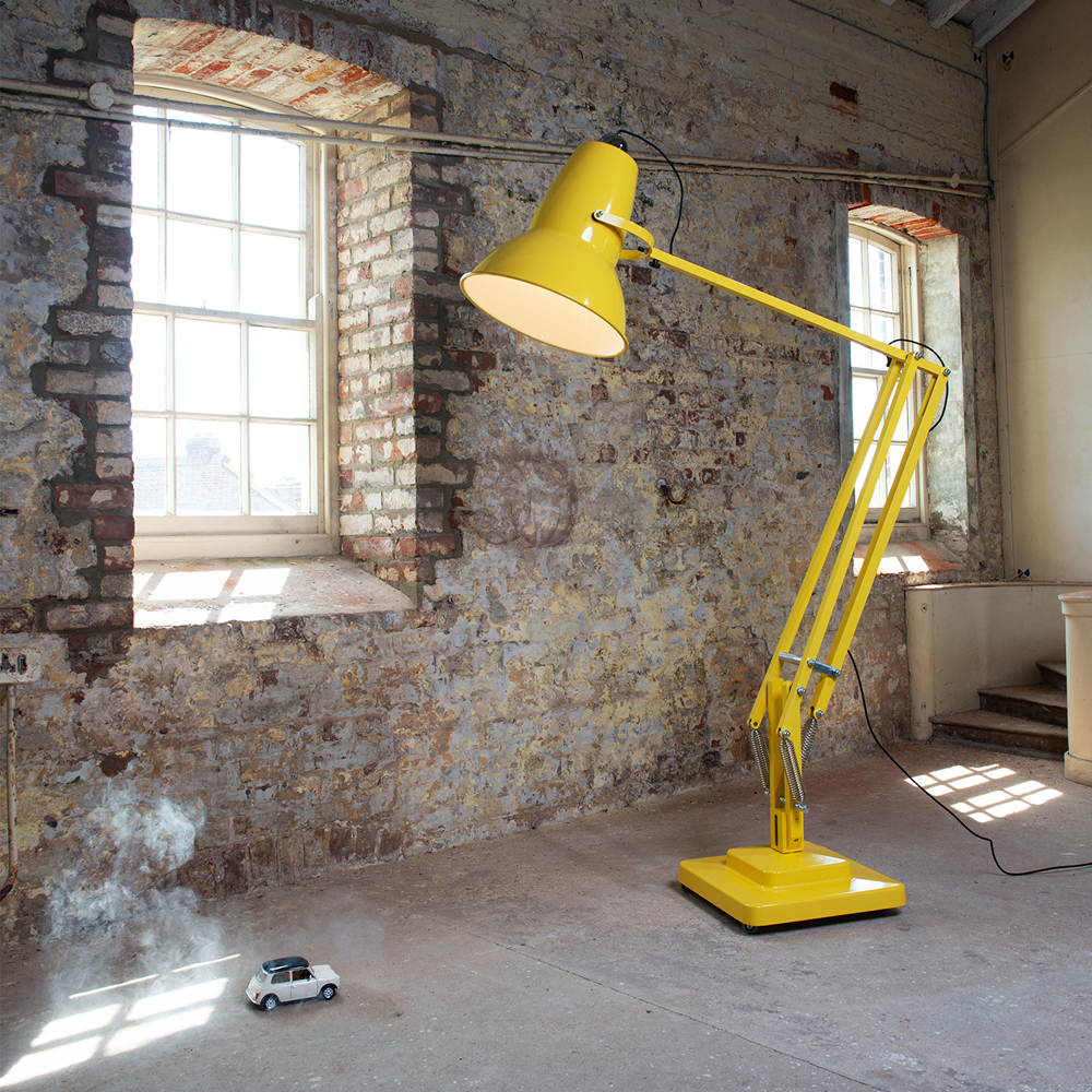 Original 1227 Giant 巨人燈