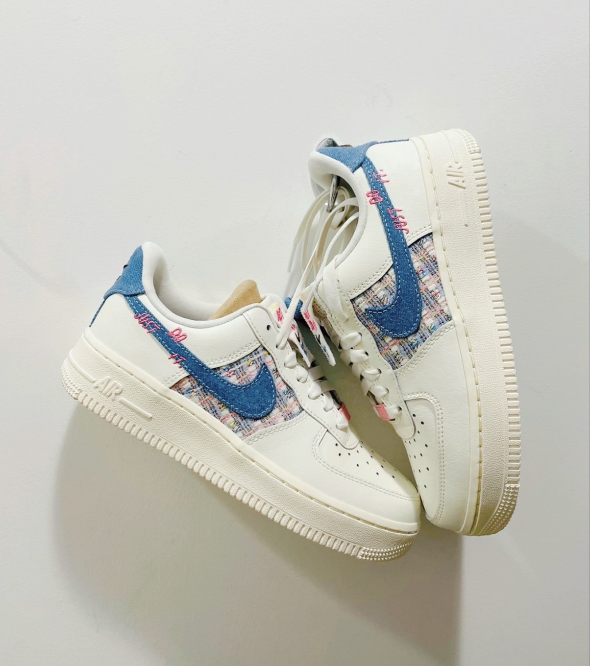 NIKE AIR FORCE 1  JUST DO IT 牛仔藍 小香風