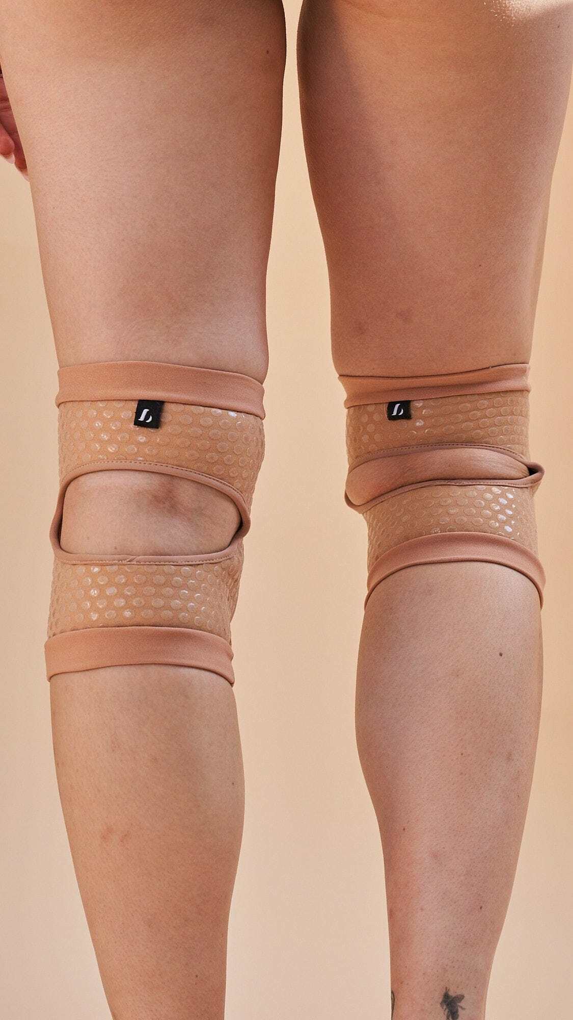 Sticky Slim Look Knee Pad