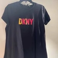[S] DKNY REFLECTIVE LOGO TEE,BLACK, P3BHDDNA-BLK (SD423)