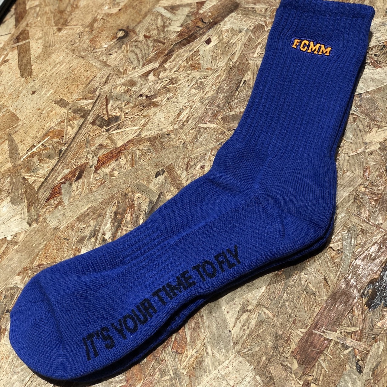 FCMM Ablique 光面襪 FC402208