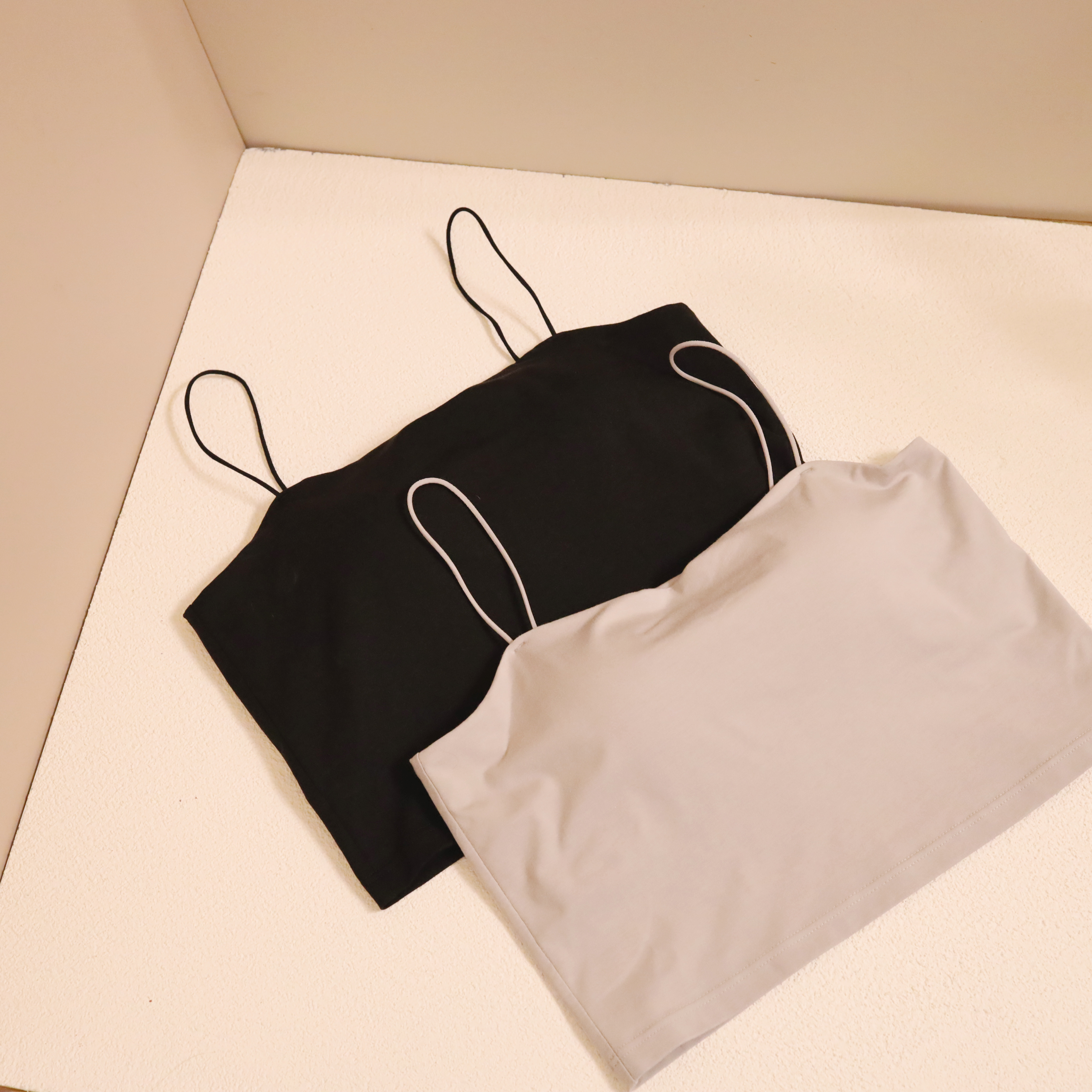 現貨 4007 幼帶平口 Bra Top (T)