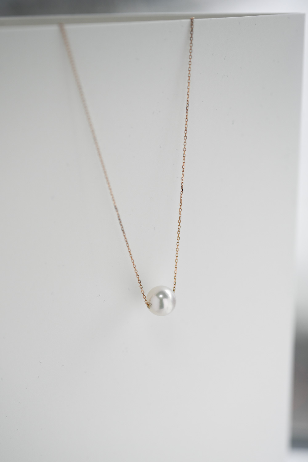 18K Single Akoya Pearl Necklace