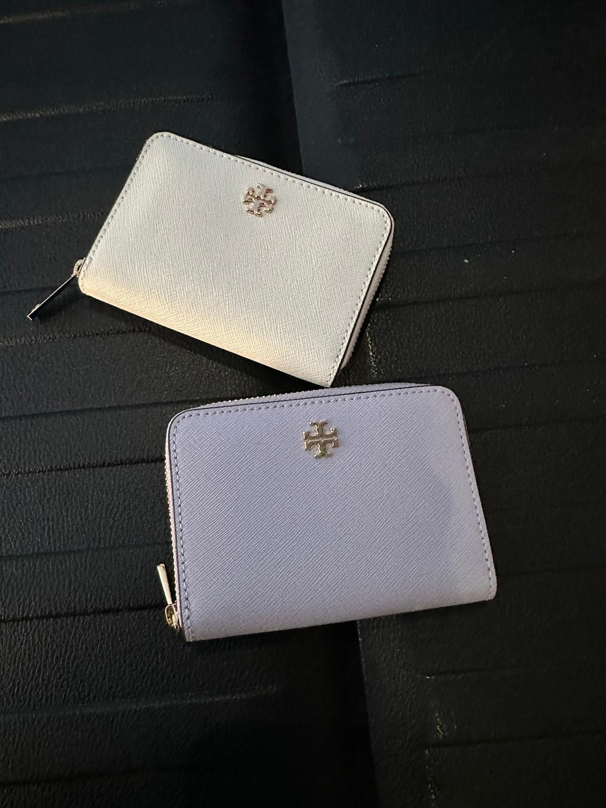 Tory Burch Eremson Zip Around Card Case
