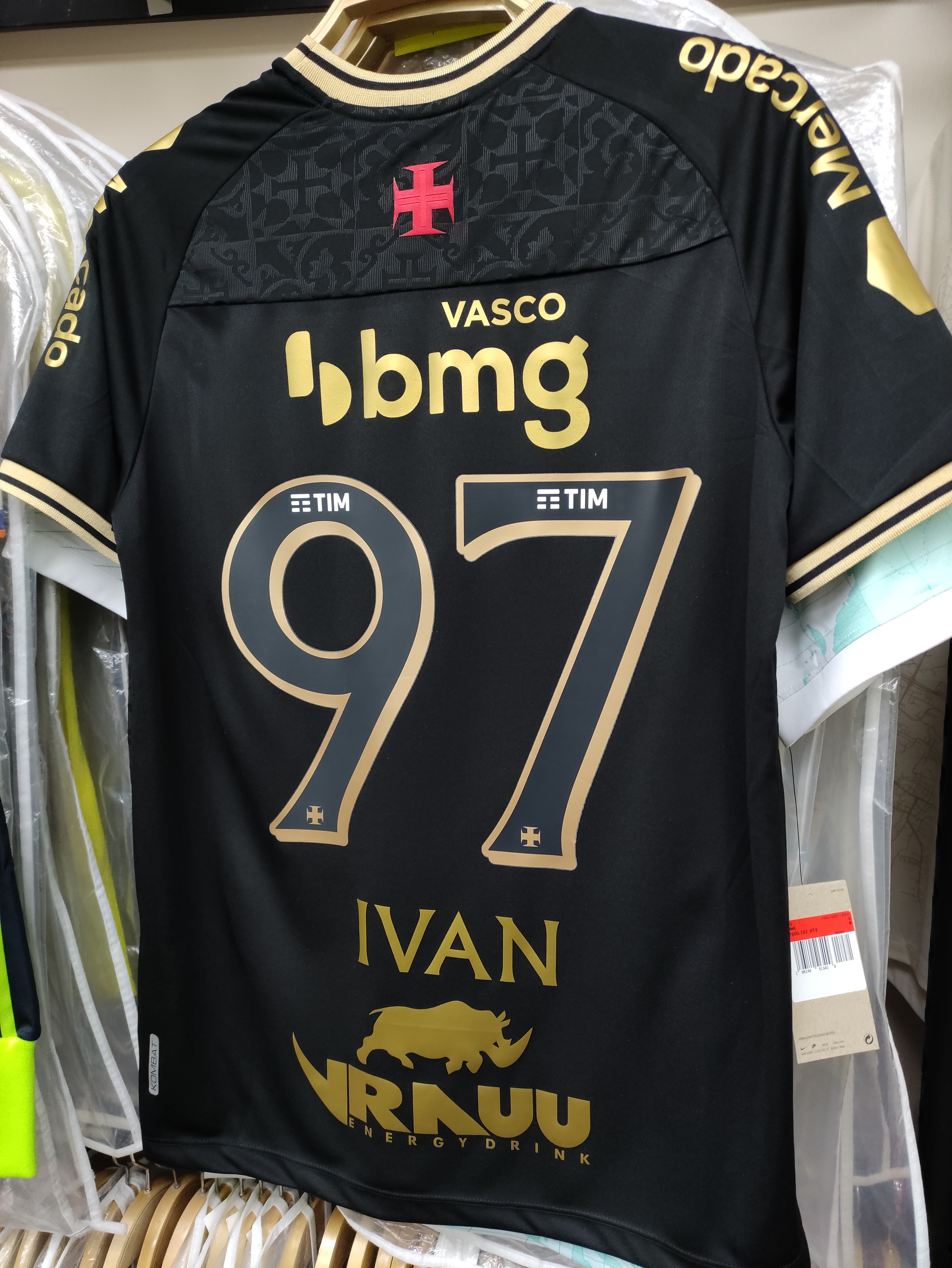 22-23華斯高黑金龍門球衣