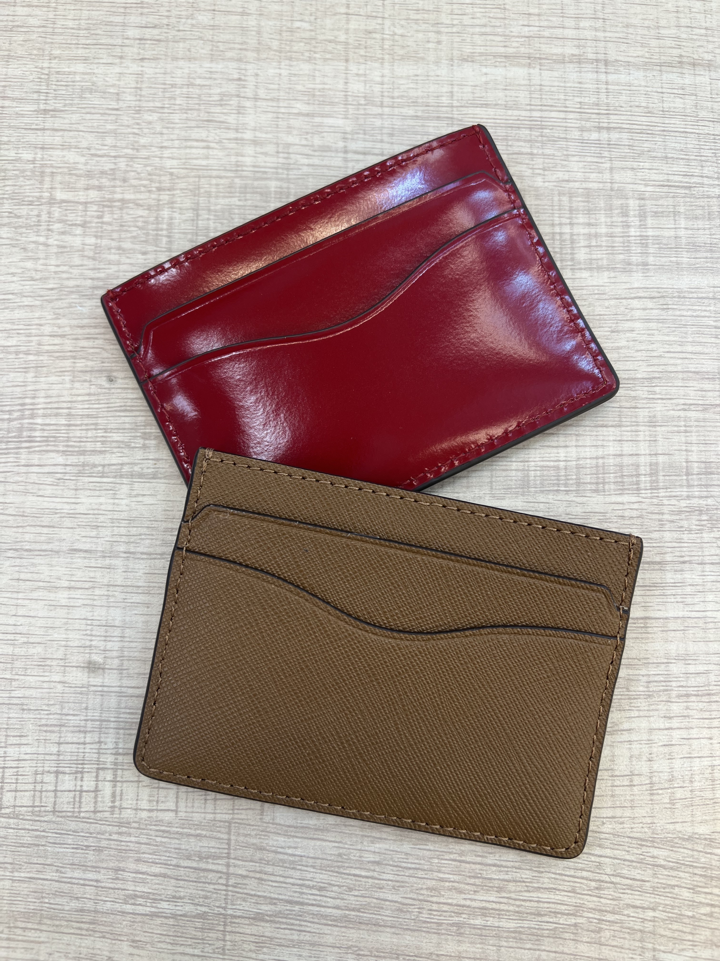 Tory Burch Eremson Thin Card Holder