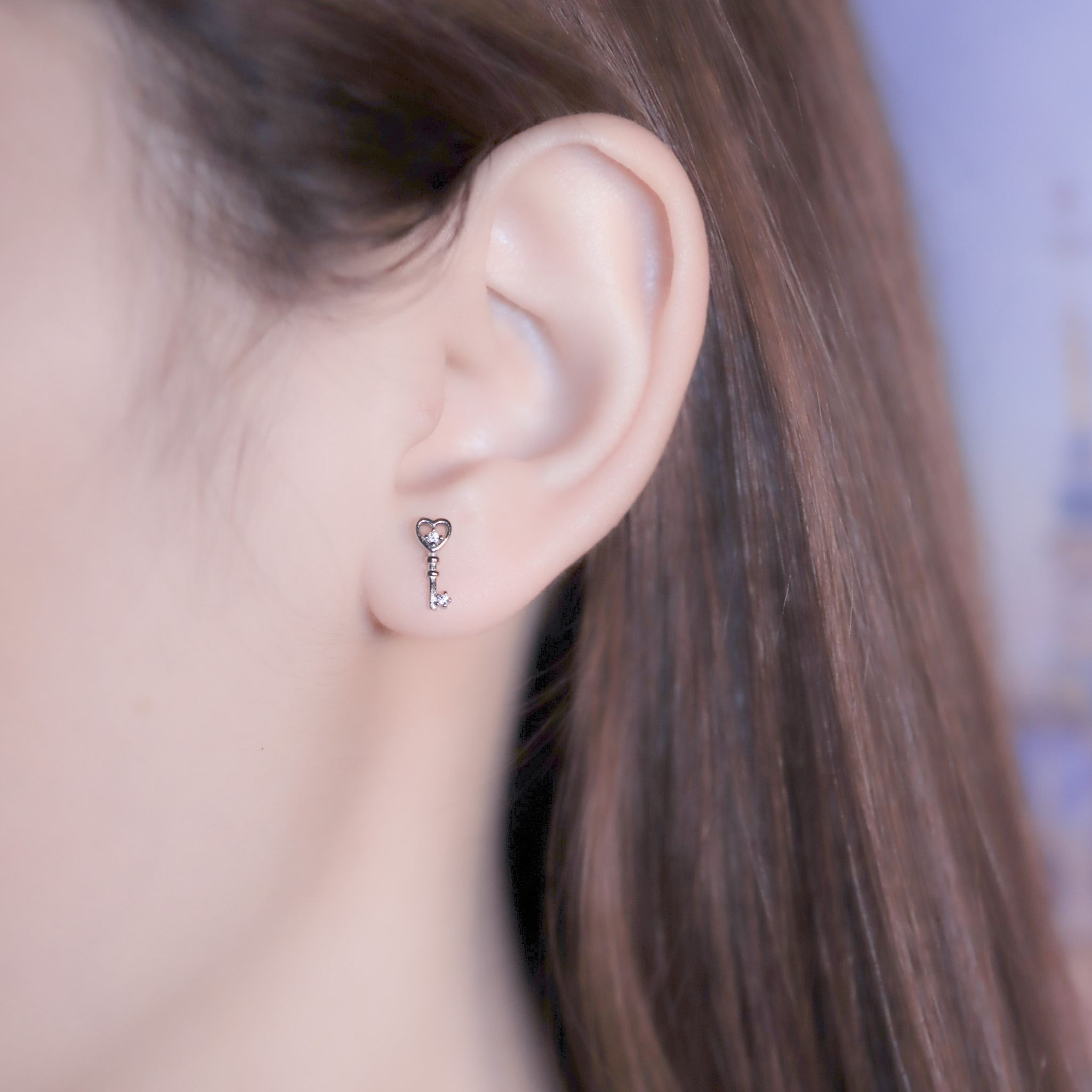 | 925 Silver・ White Gold・Rose Gold | Key Of Heart Earrings（Silver / Rose Gold） | EA0648 |