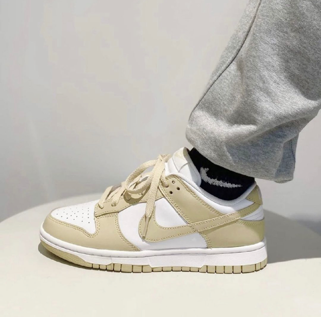 Nike Dunk Low Team Gold DV0833-100