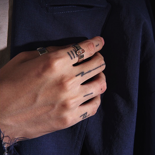 【ACRN99】恆星簍空開口設計戒指