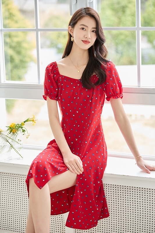 方領印花開衩紅洋裝 紅色