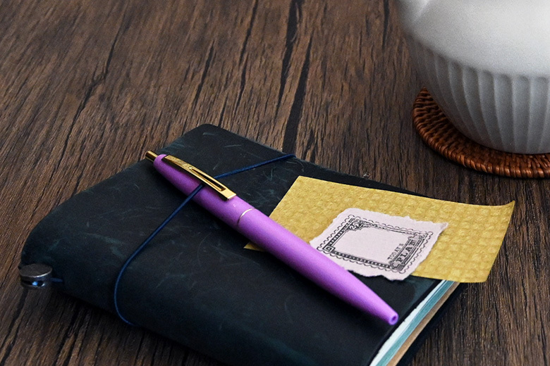 BIC 金夾原子筆 0.5mm：2支贈副廠筆芯乙支（黑藍隨機）