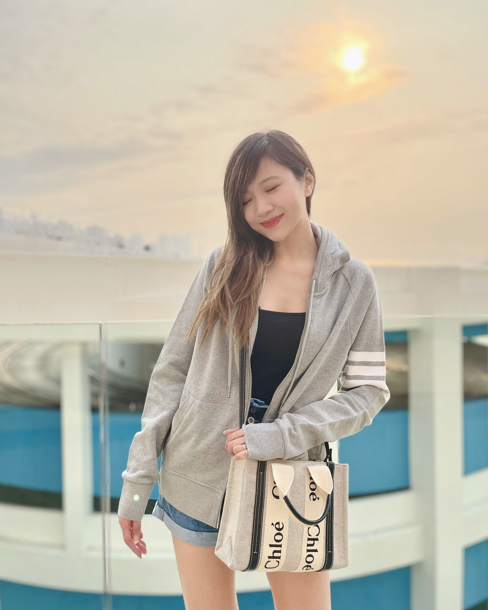 Thom Browne 灰色有帽白四間衛衣外套-t