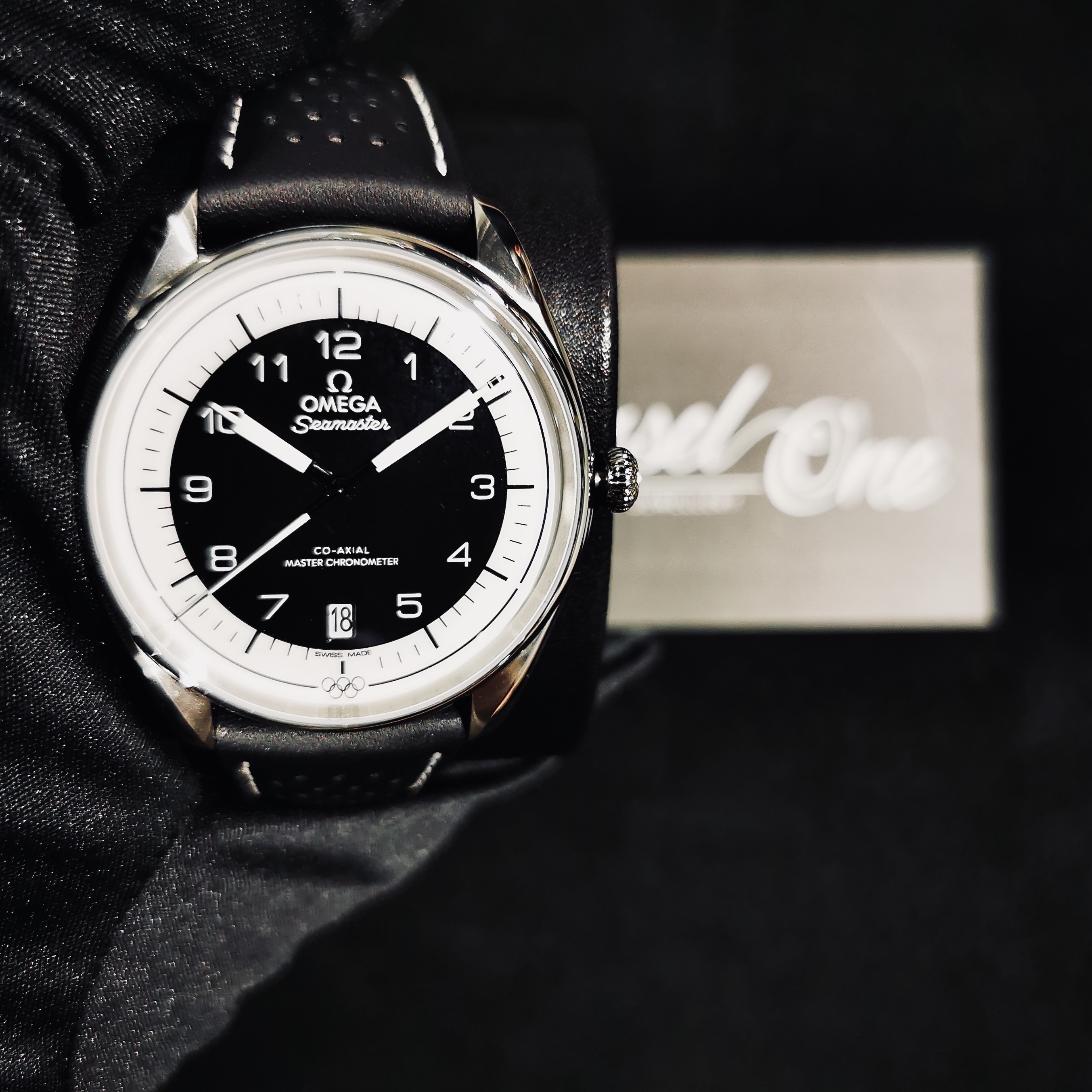 Discontinued OMEGA SEAMASTER 522.32.40.20.01.003  52232402001003 OLYMPIC OFFICIAL TIMEKEEPER BLACK DIAL CO‑AXIAL MASTER CHRONOMETER 39 MM - LIMITED 2032 PCS