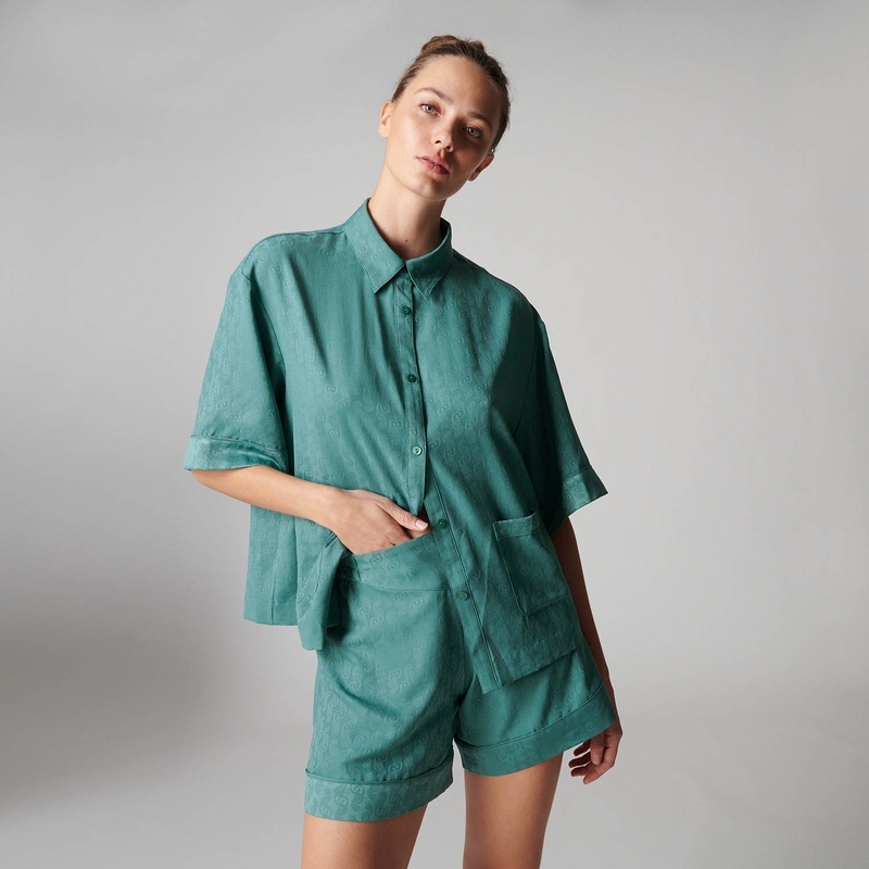 CAPRICE 恣意隨想 襯衫 極光綠