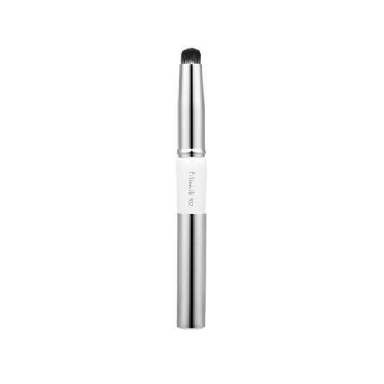 [ fillimilli ] Portable Over Lip Brush 932