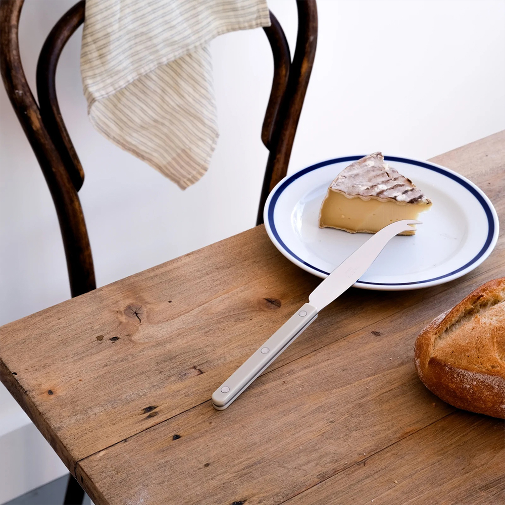 SABRE | Bistrot 復古酒館鈕扣系列 | 起司刀-大 | 亮面 | 卡其色