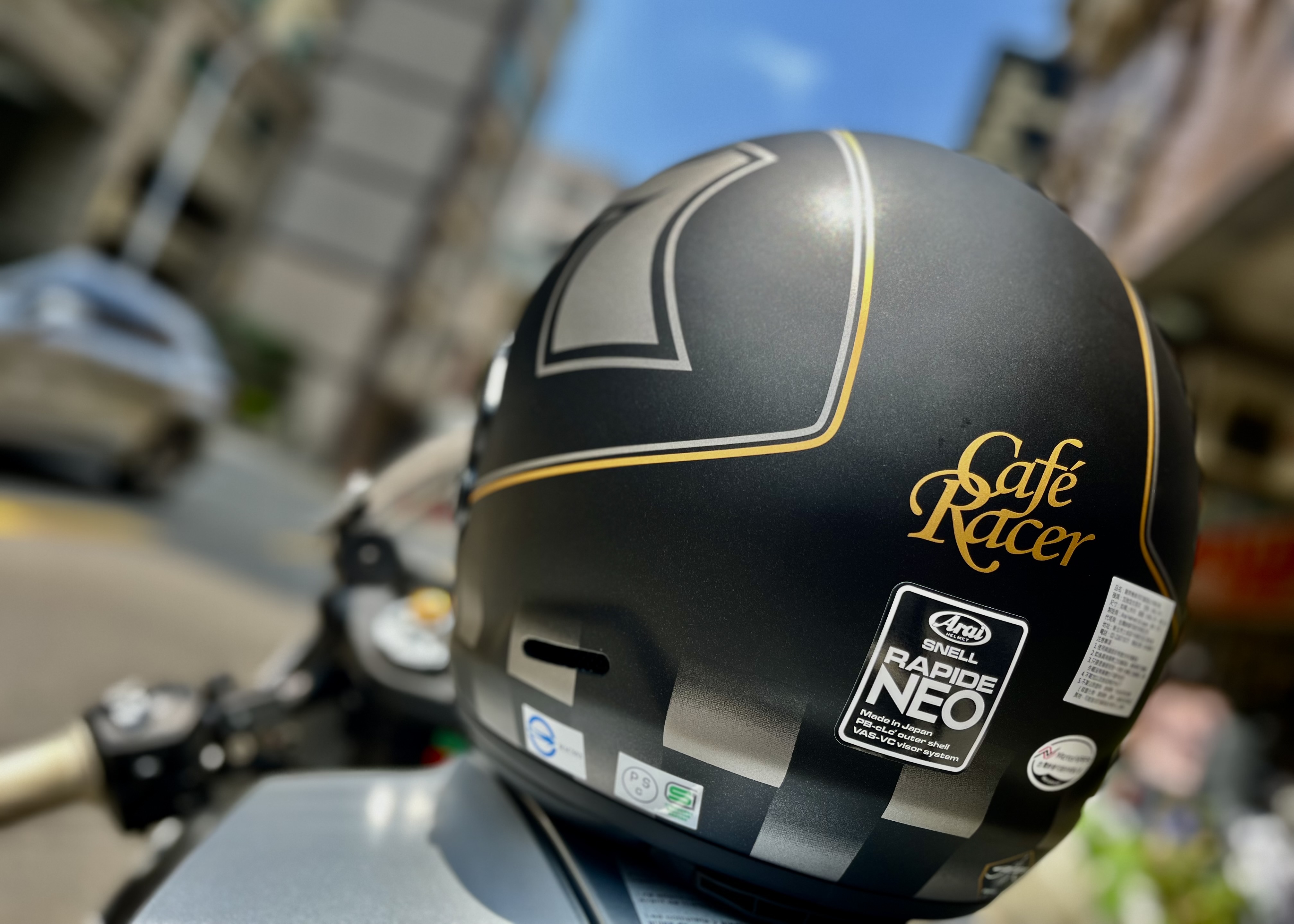 ARAI RAPIDE-NEO CAFE RACER FLAT BLACK 全罩