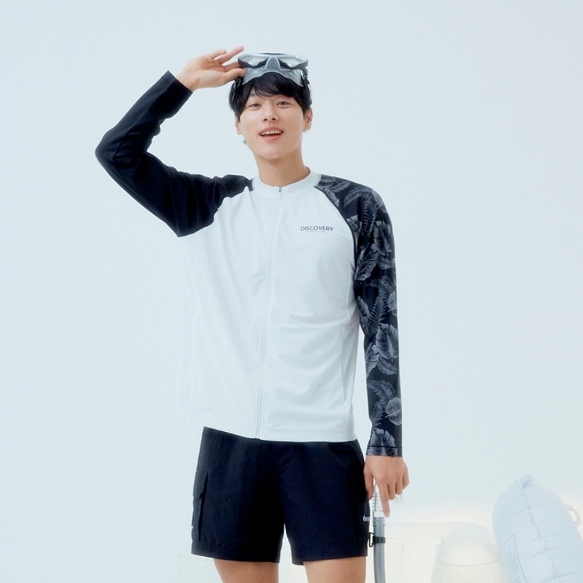 韓國代購 Discovery Expedition 寬鬆 全拉鍊 防曬衣 泳裝 拼色 男 APR-
