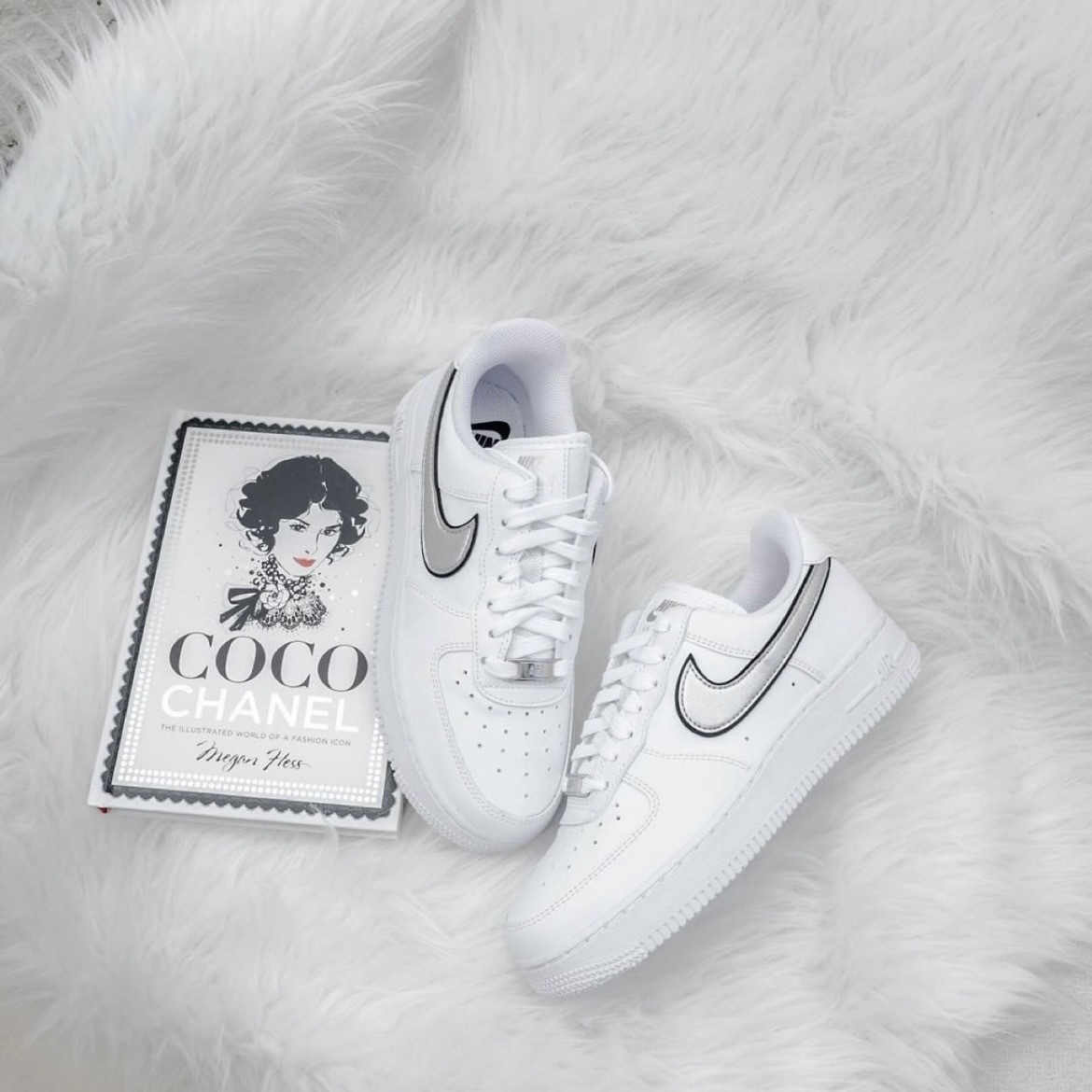 NIKE AIR FORCE 1 LOW 07 Essential 液態銀 DD1523-100