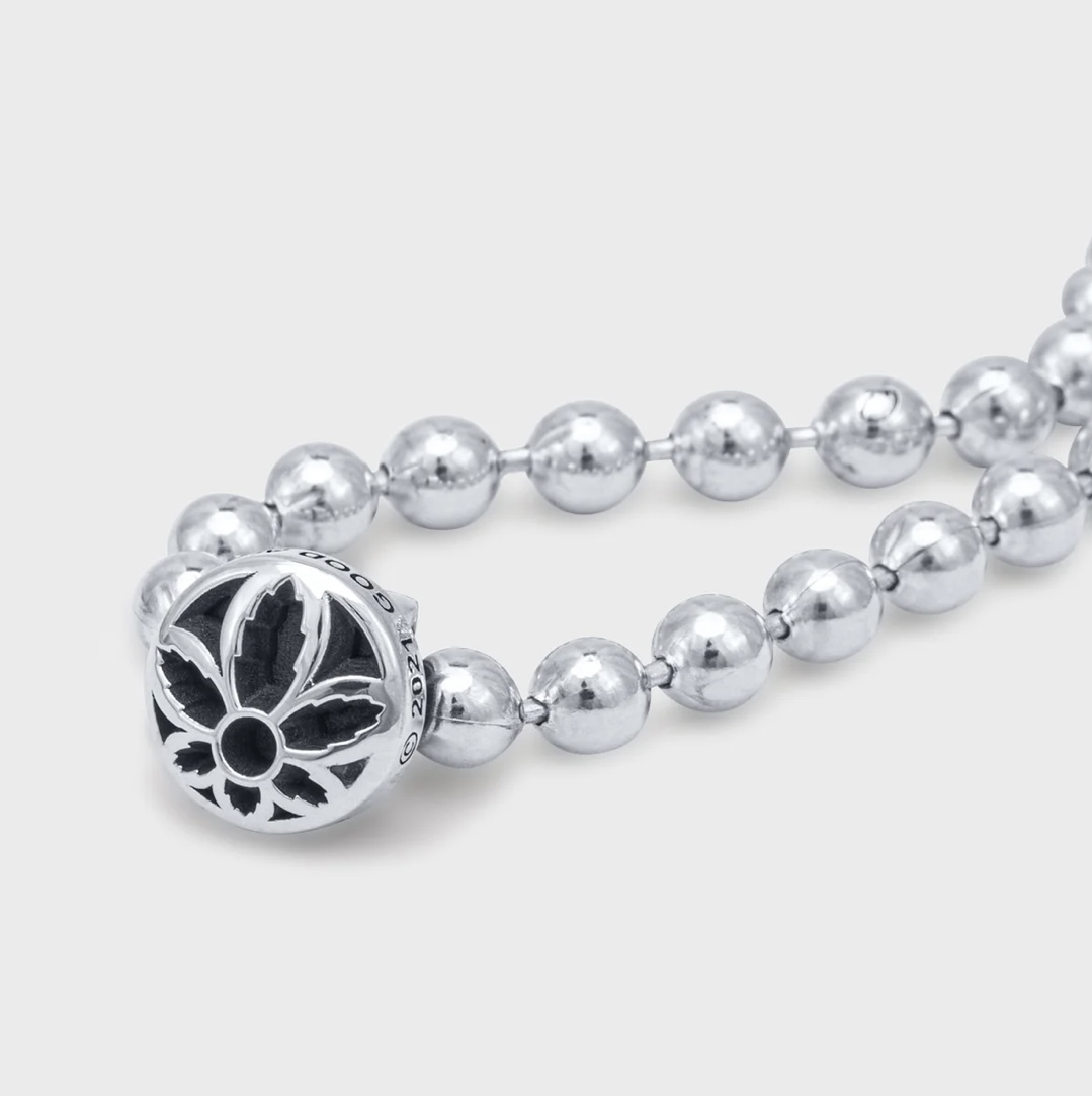 Baby Spike Pendant Weedy